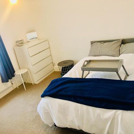 Charming Town Centre 3 Double Beds Home Free Parking 汤布里奇 外观 照片