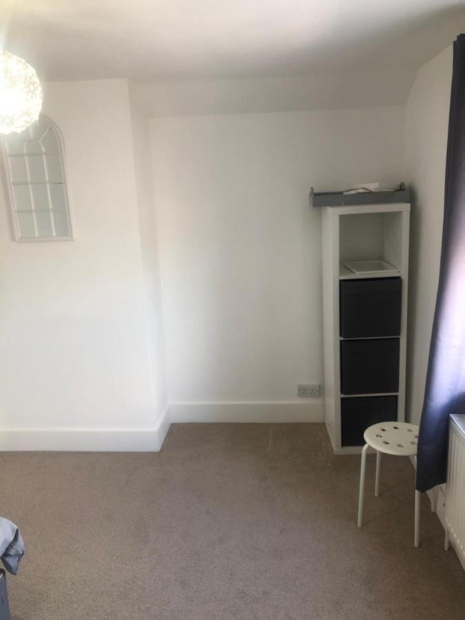 Charming Town Centre 3 Double Beds Home Free Parking 汤布里奇 外观 照片